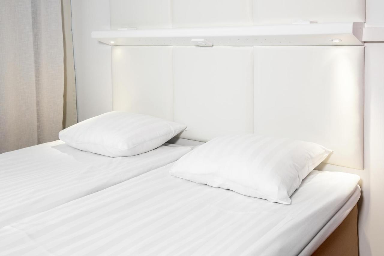 Omena Hotel Turku Kauppiaskatu Ngoại thất bức ảnh