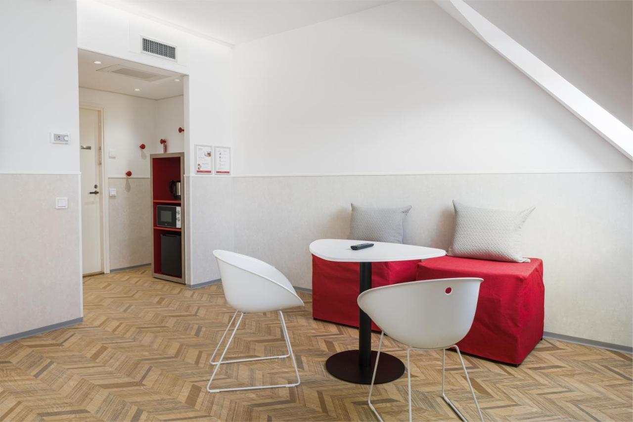 Omena Hotel Turku Kauppiaskatu Ngoại thất bức ảnh